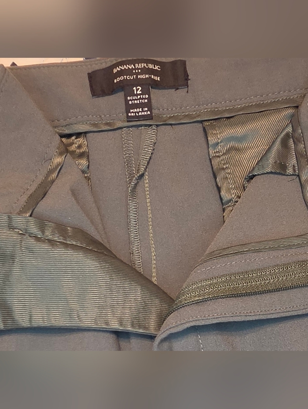 Banana Republic High Rise Sculpted Bootcut Pants Size 12 Olive Green - Picture 4 of 6
